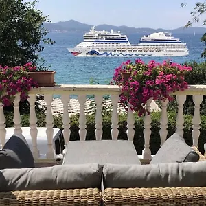 https://villa-vidovic-apartments1.hotelinzadar.com